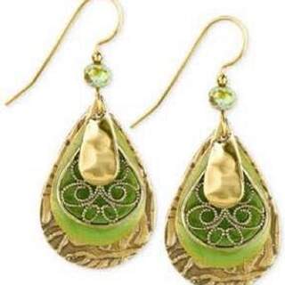 Large Goldtone and Green Teardrop Dangle Earrings