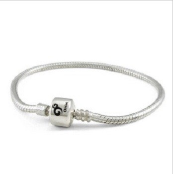 Charm Bracelet For Woman 925 Sterling Silver Basic heart clasp Iconic  Moments Snake Chain Bracelet Gift for Girls Men Mother Daughter… -  Walmart.com